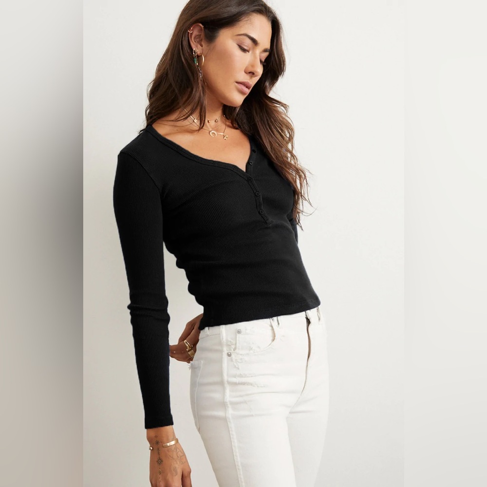 AMO Black Long Sleeve Tee